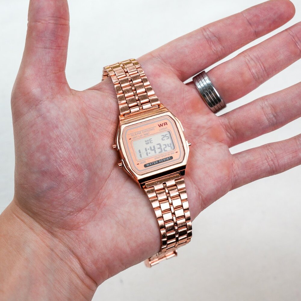 y2k rose gold stainless steel digital watch — pink 2000s retro style - Picture 12 of 12